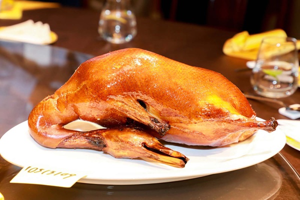 全聚德形象鸭,全聚德烤鸭要的就是这么精致