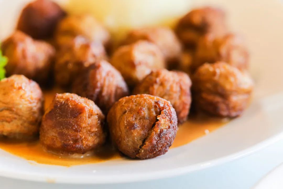 对不起,我要给宜家泼盆冷水...