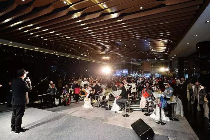 华商为何总是先人一步？最牛逼的房子玩最牛逼的营销