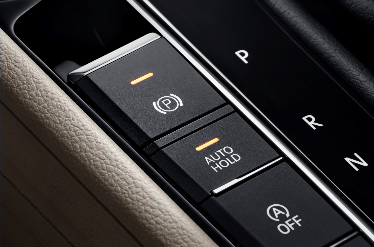 为何很多人说不出朗逸有什么优点，但是最后都买了朗逸？