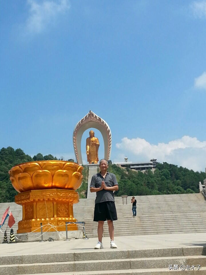 径山寺游山玩水,雨天游东林寺