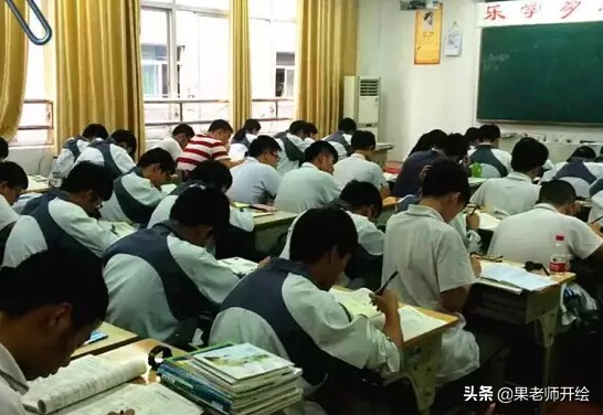 开学必备教辅书有哪些内容,开学季书店教辅书热销