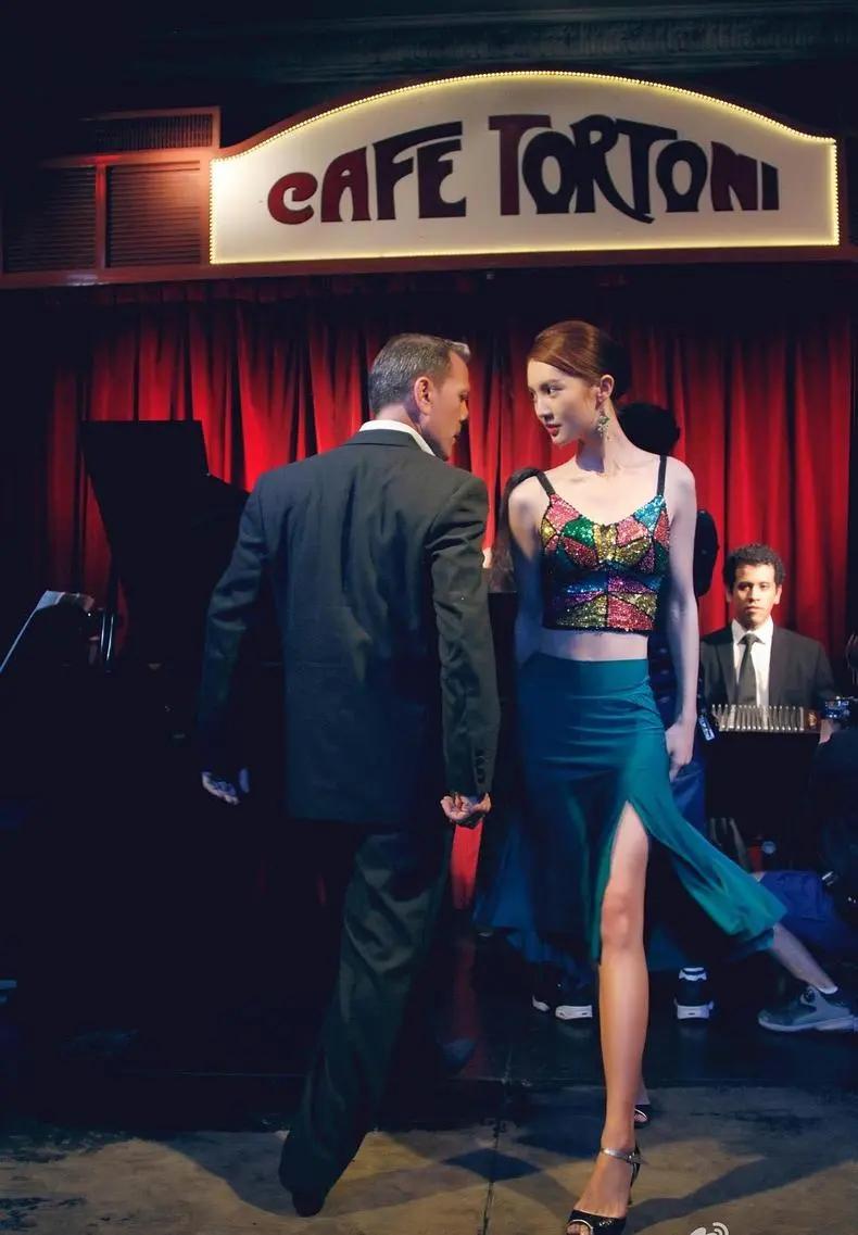 乘风破浪的姐姐金晨私下打扮,乘风破浪一初舞台金晨