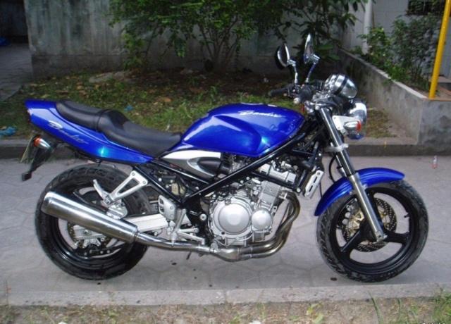 楠戜笉鍧忕殑鏈敯cb1100,楠戜笉鍧忕殑cb璇寸殑鏄湰鐢颁粈涔堣溅