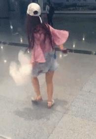 玉米地发现不明液体怎么办,玉米地发现的怪事