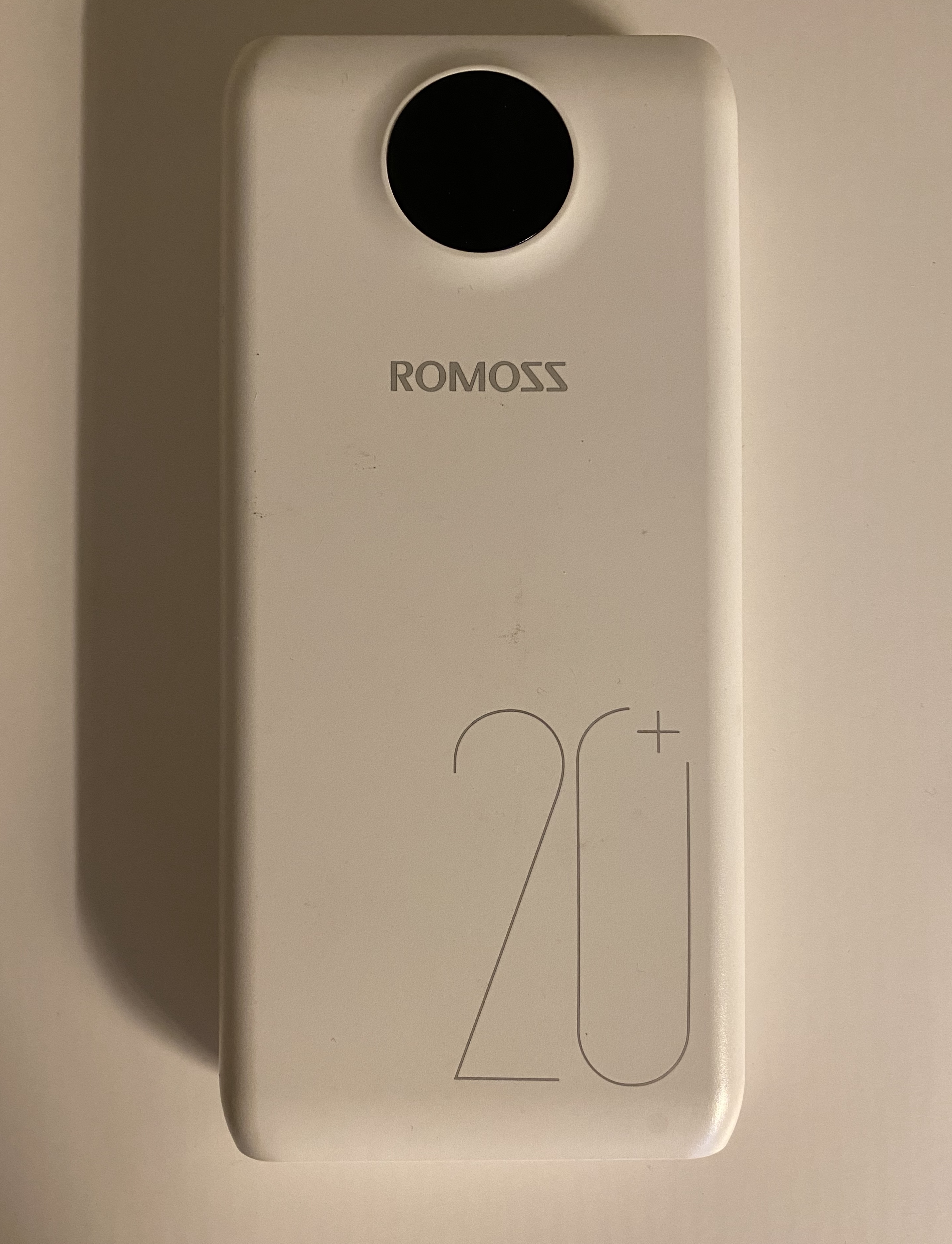 xr2019大边框,为什么xr的大边框看起来舒服