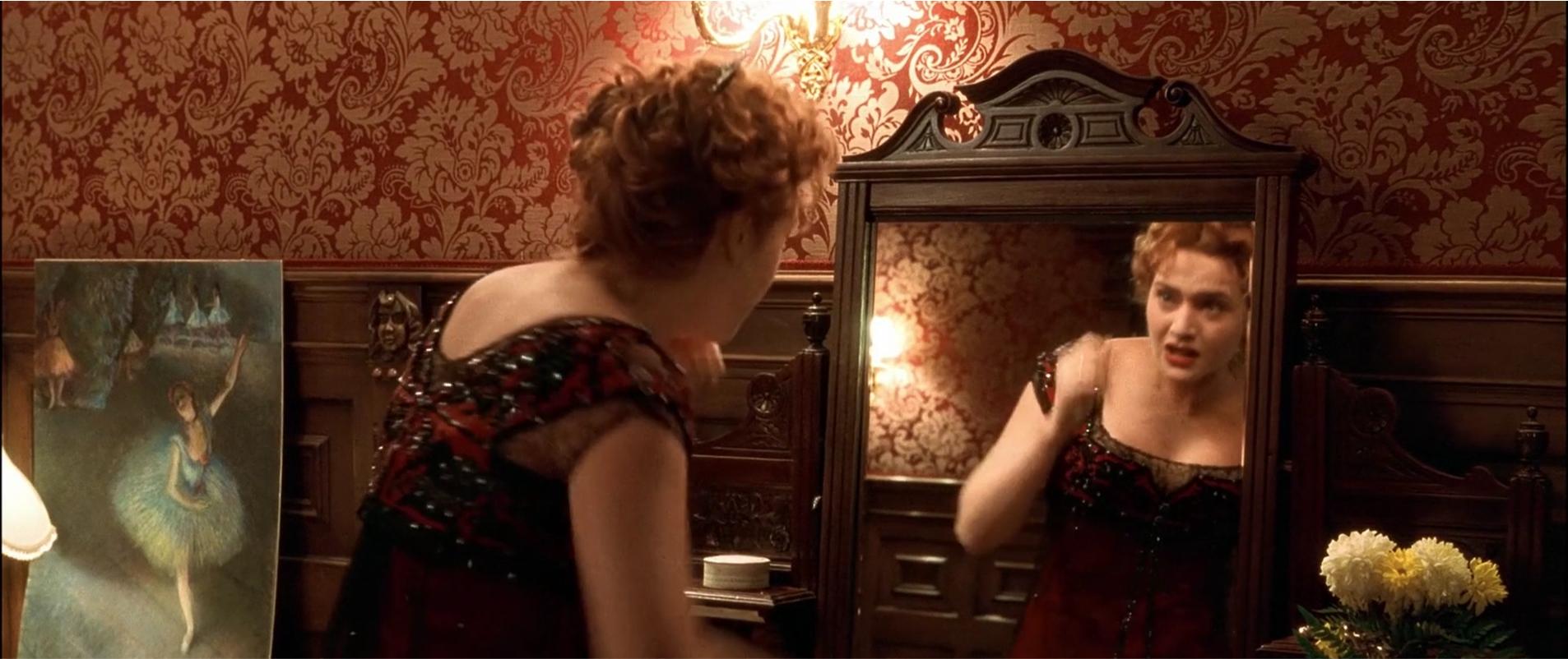 除了爱情,《泰坦尼克号》还是一篇跨阶层爽文