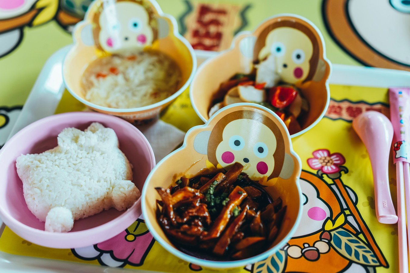 hellokitty邀请函,hellokitty的邀请函