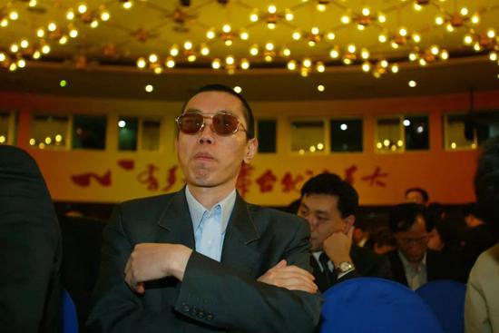 史玉柱脑白金广告挣500亿是真的吗,史玉柱脑白金成功的原因