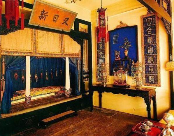 清朝时期故宫住了多少人,故宫皇帝的卧室多少平方