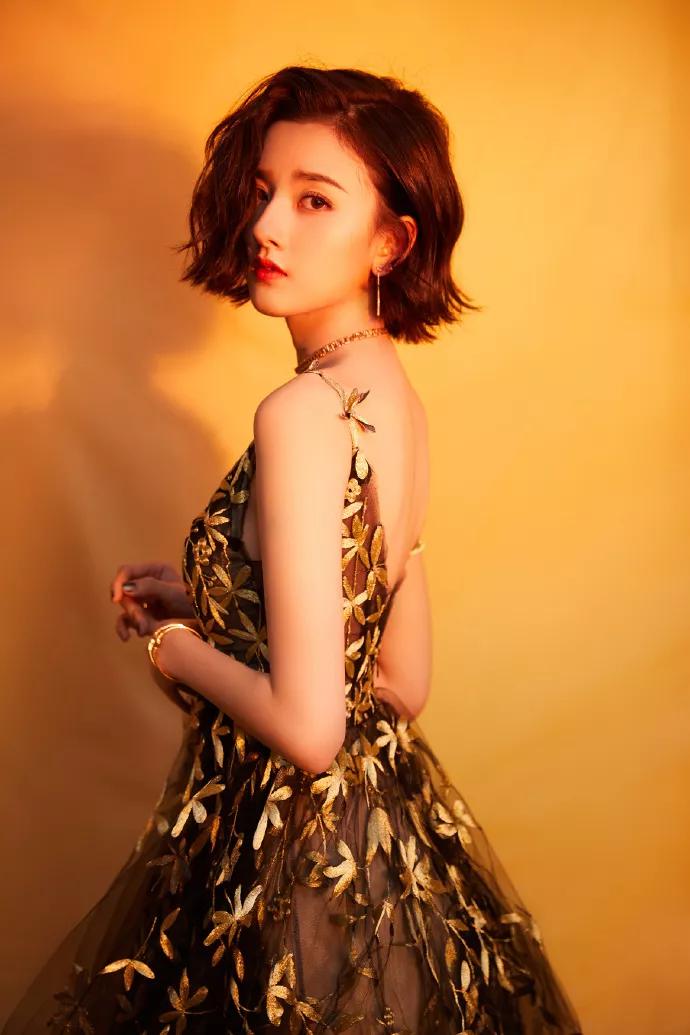 过完年脸大了一圈？轻松get杨超越、宋祖儿的小颜术