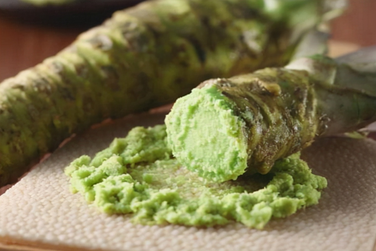 吃辣椒和吃芥末一样吗,辣椒和芥末哪个更刺激