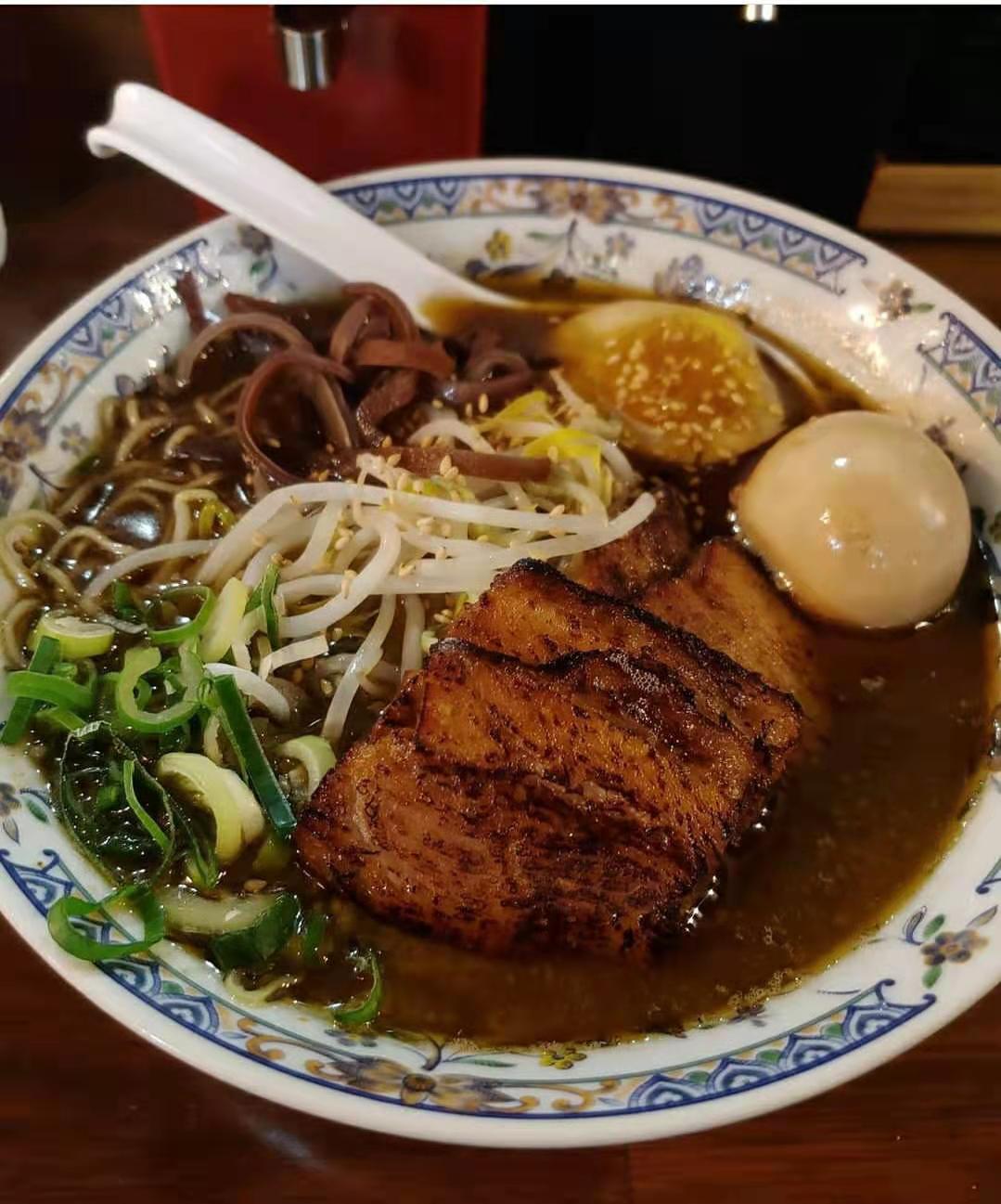 首尔探店100个必去的店,韩国首尔有哪些周边店