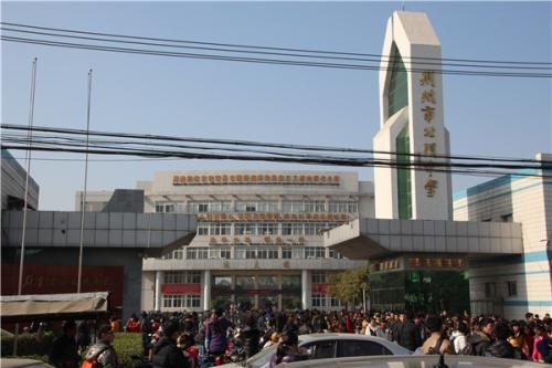 荆州市北门中学一本升学率,荆州市北门中学是重点高中吗