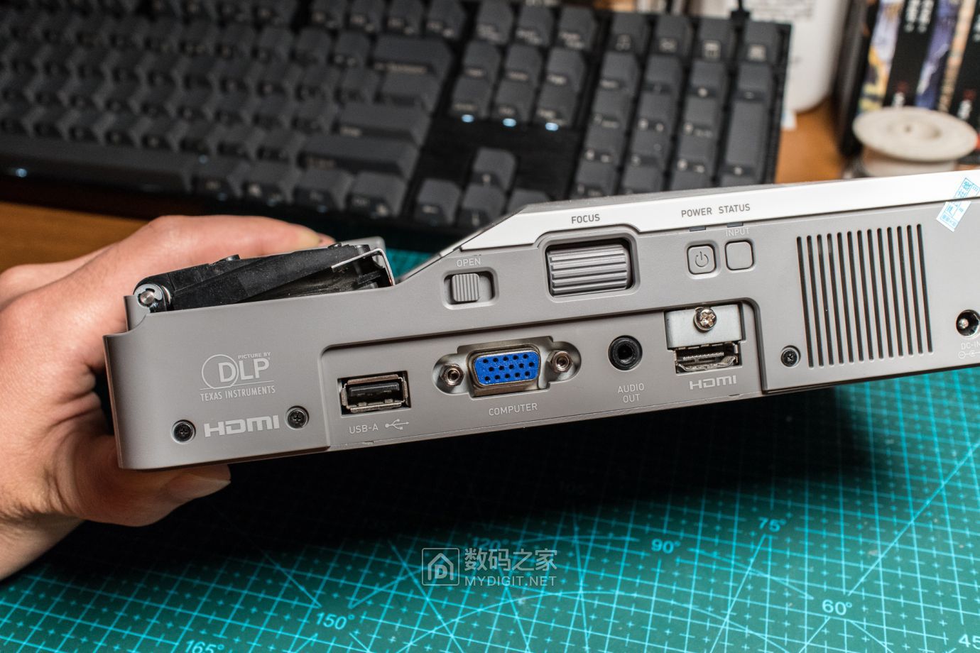 卡西欧激光投影拆机,卡西欧vc110激光投影机怎样清洗