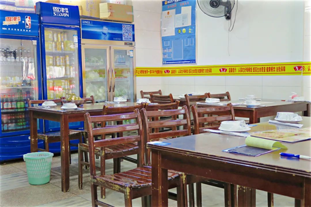 学生时代勾你馋虫的街边店，你和它上一次见面隔了几年？