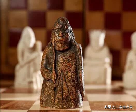 奶奶梳妆台嫁妆,奶奶的嫁妆柜子老物件