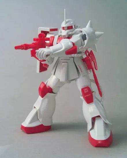 优衣库高达联名送的高达怎么样,优衣库高达短袖粉红色