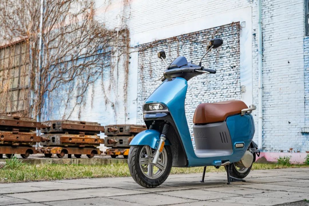 蓝鲨r1电摩官网,蓝鲨智能电摩r1