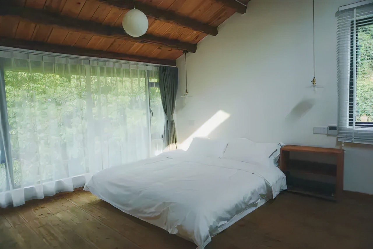 广州从化山野间隐奢桃源民宿，诗意野趣手作做个小木匠丨菁木山舍