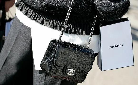 王一博参加过青春有你2吗,青春有你2王一博导师