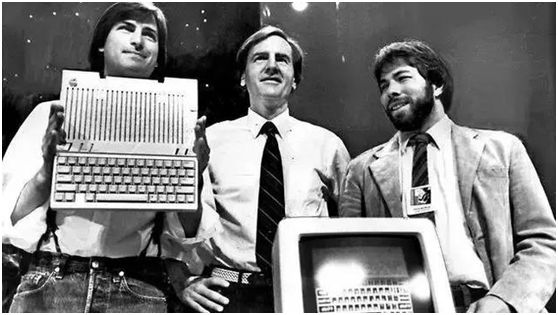 纳斯达克屡创新低,纳斯达克创新高背后的故事