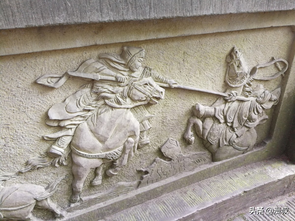 成都的武侯祠不得不去，去了之后，游客：收获颇丰