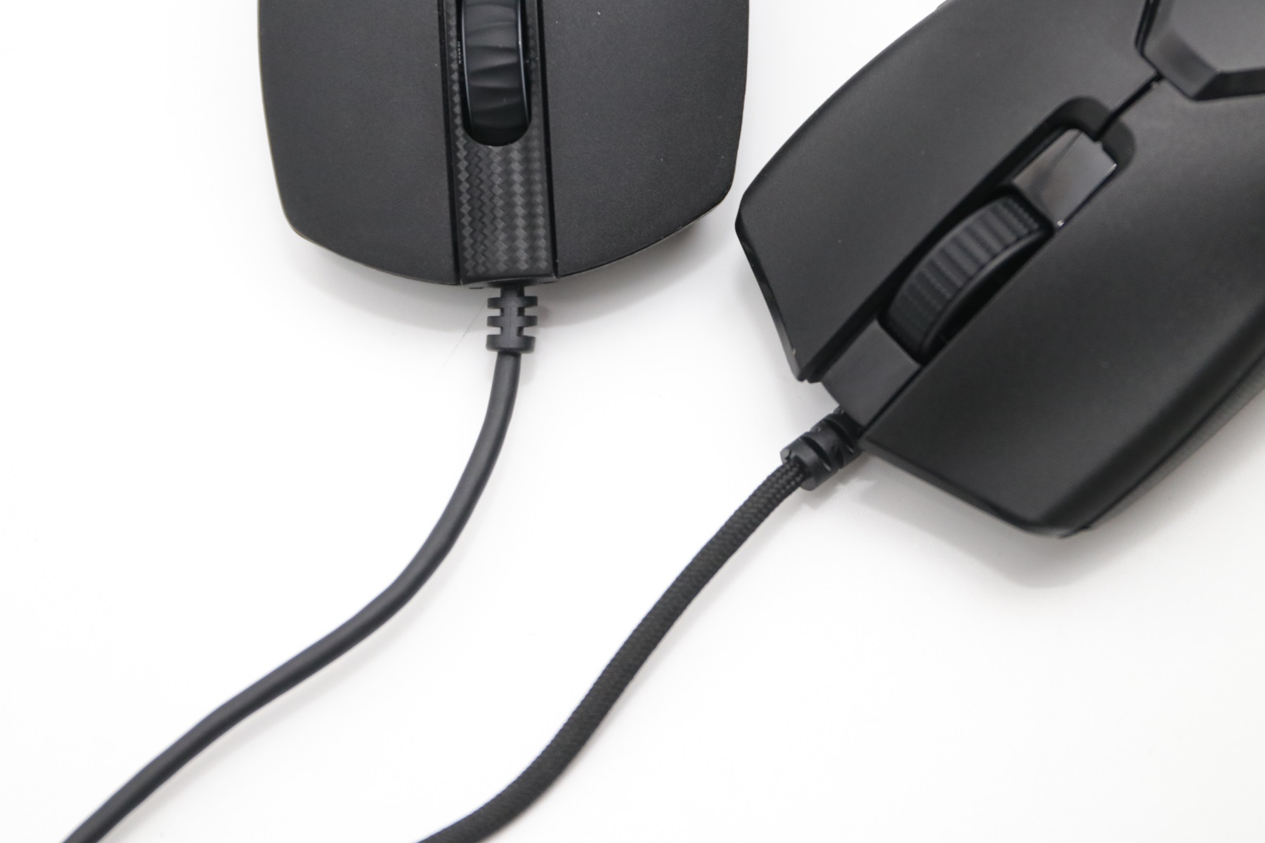 低价低延迟无线游戏鼠标推荐,不打孔轻量化鼠标推荐