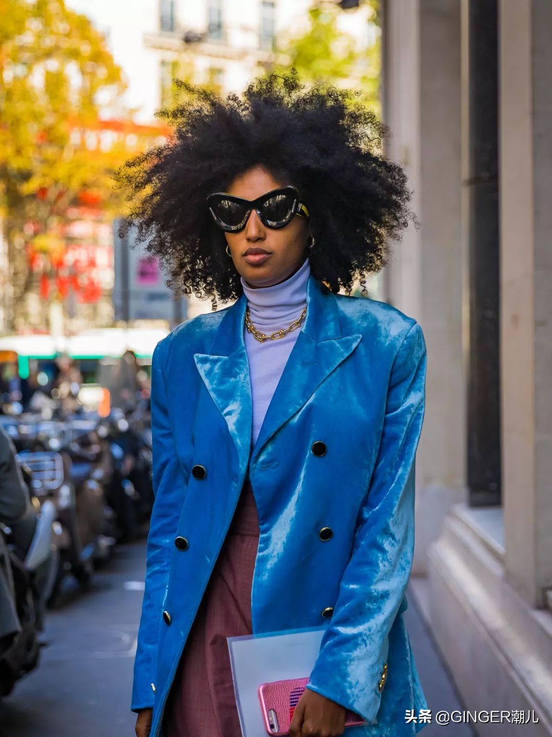 刚公布的潘通年度色怎么玩?