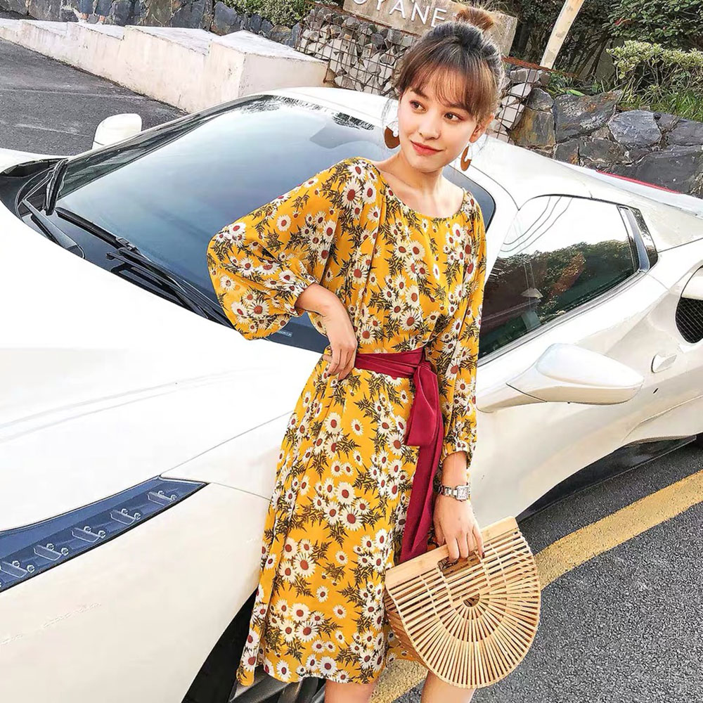 黄色碎花连衣裙搭配技巧,莫奈花园法式黄色碎花连衣裙