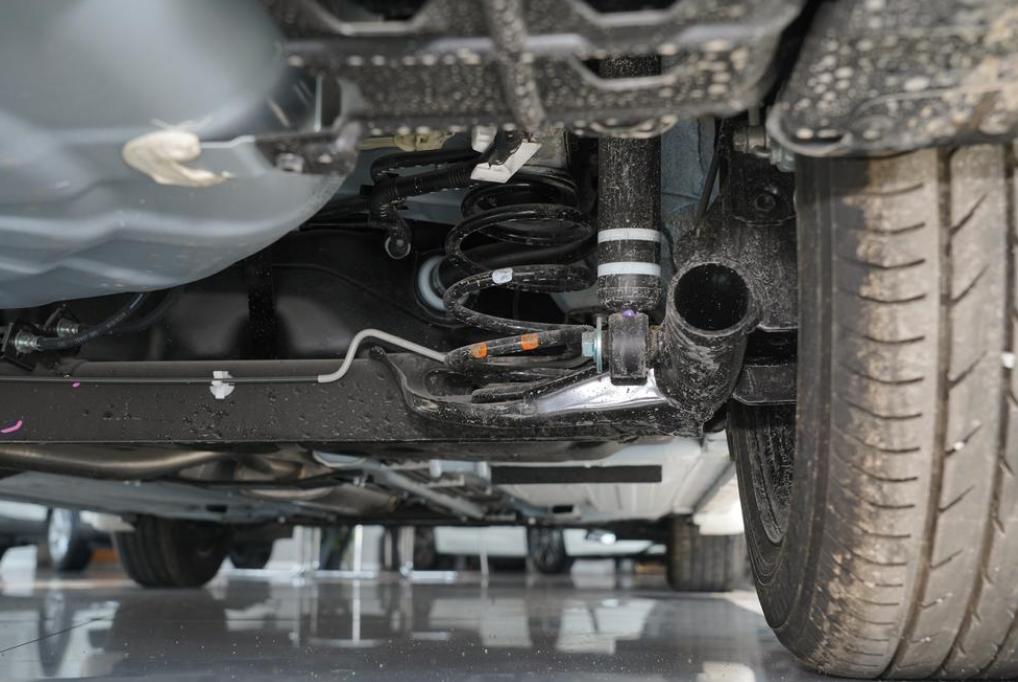 日产蓝鸟老款和新款,2021款日产蓝鸟值不值得买