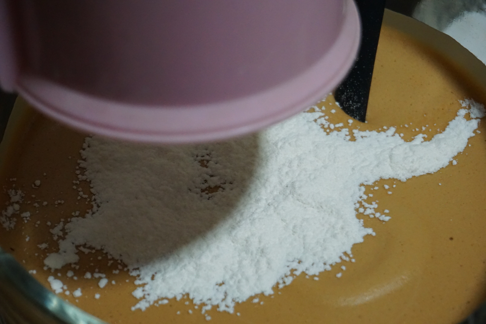 不回缩零失败的红糖枣糕,用电饭锅做枣糕如何不回缩