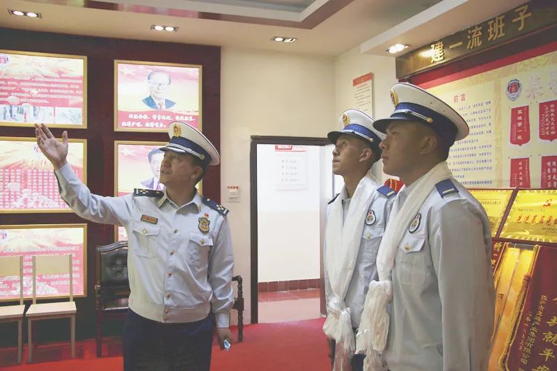 乘风破浪再出发的意思 (乘风破浪再出发怎么唱)