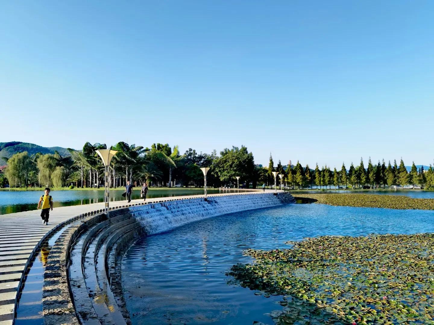 重庆阿姨弥勒看房记，浅谈养老是买房还是租？