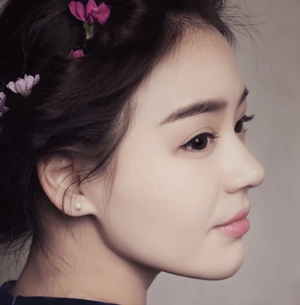 如何拥有完美的下颌线,怎么拥有好看的下颌