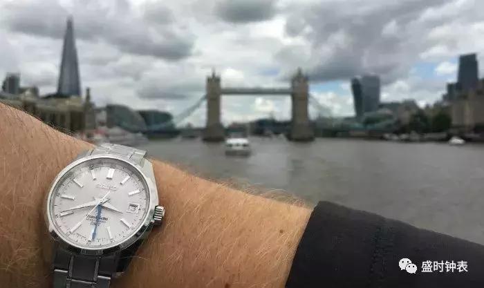 知道这些戴表小贴士,假期出门浪超安心