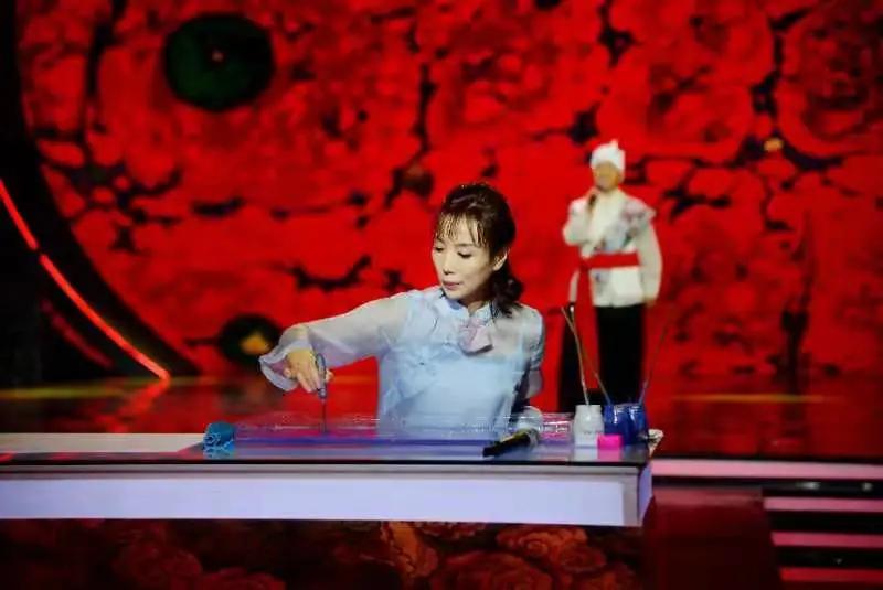 李昕桐:丝路天使水上画匠