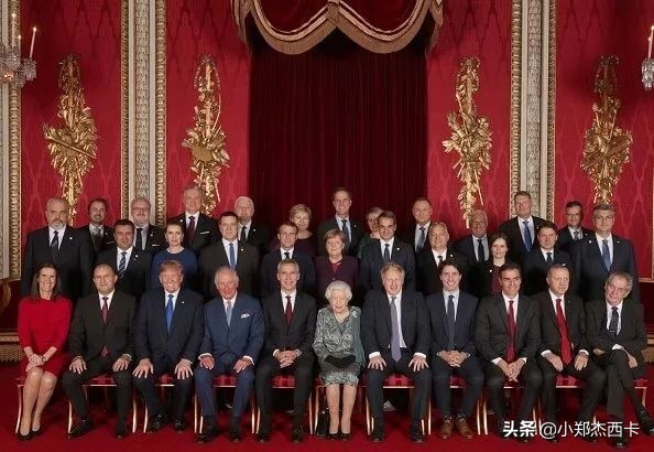 石头姐婚姻近况,身价2亿的石头姐