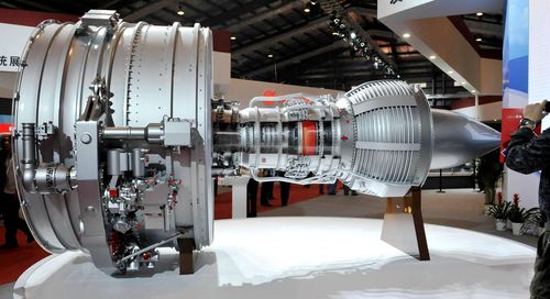 坦克300发动机和crv发动机哪个好,世界上动力最强的坦克发动机