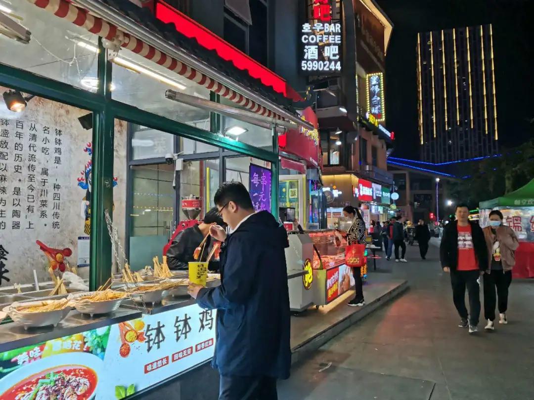 红色物业微幸福,红色物业暖人心