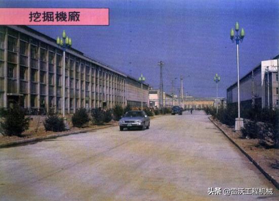 万丈高楼平地起抖音完整版歌曲,万丈高楼平地起抖音完整版原唱