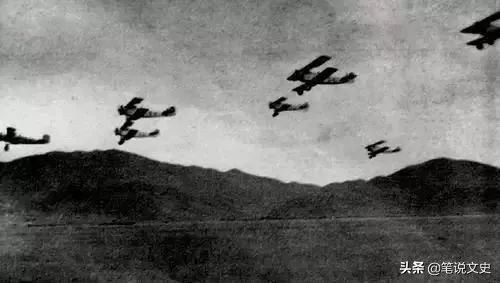 武汉市上空的雄鹰,武汉上空的鹰