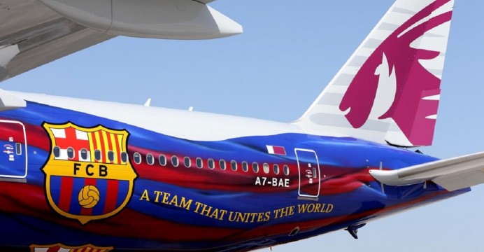 全球首架进博号彩绘飞机视频,中国联合航空庆阳号模型