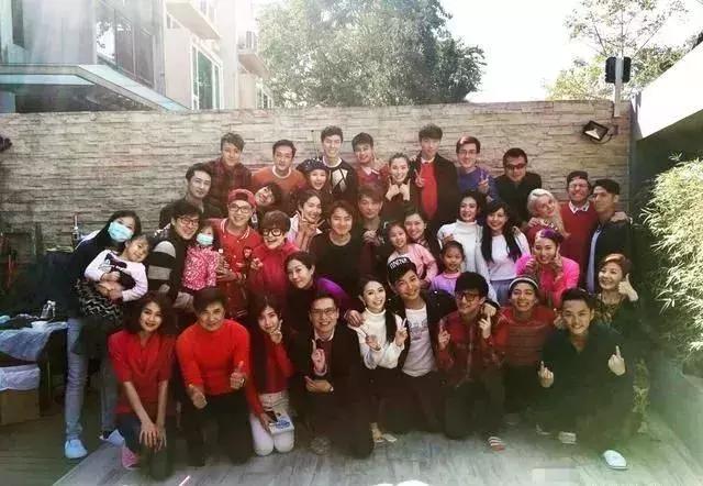 老佛爷的遗产真的由猫继承,老佛爷的所有家产最后留给了猫