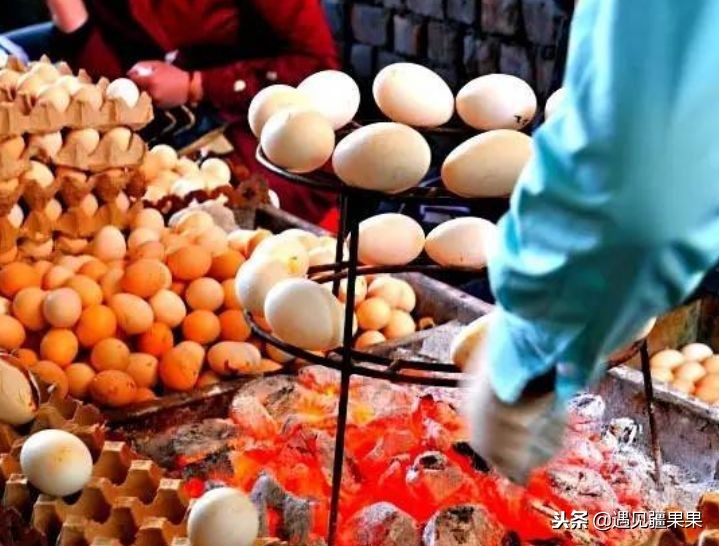 大美*疆新**欢迎你‖*疆新**一绝-烤蛋，你吃过吗？