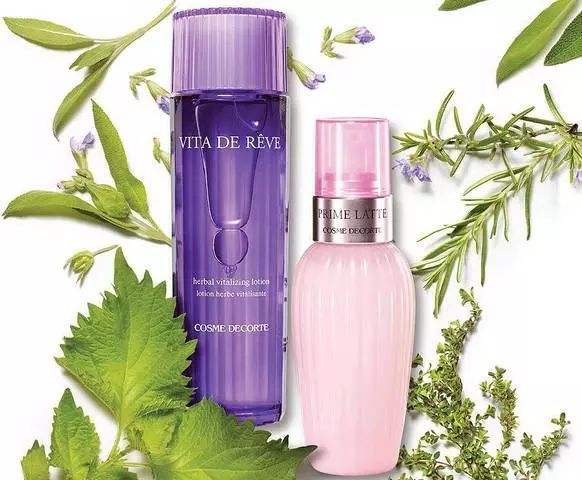 夏天一定要护肤对自己好一点,夏天更要好好护肤说说