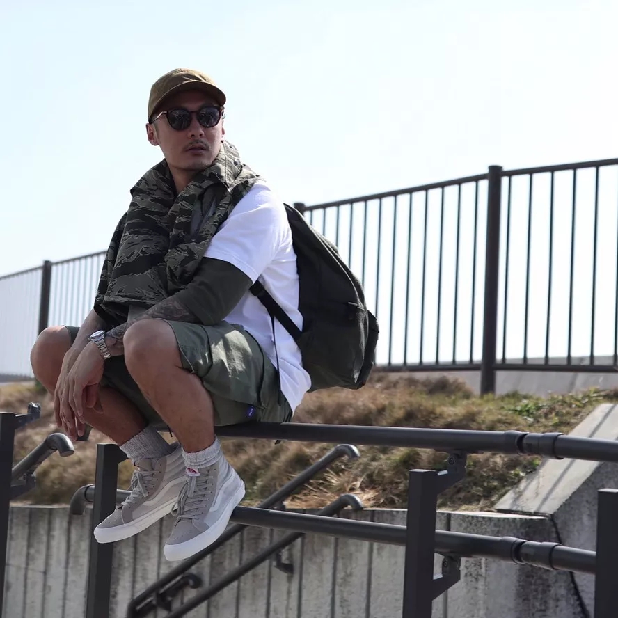 短裤穿多短的好看,短裤特别短怎么搭配