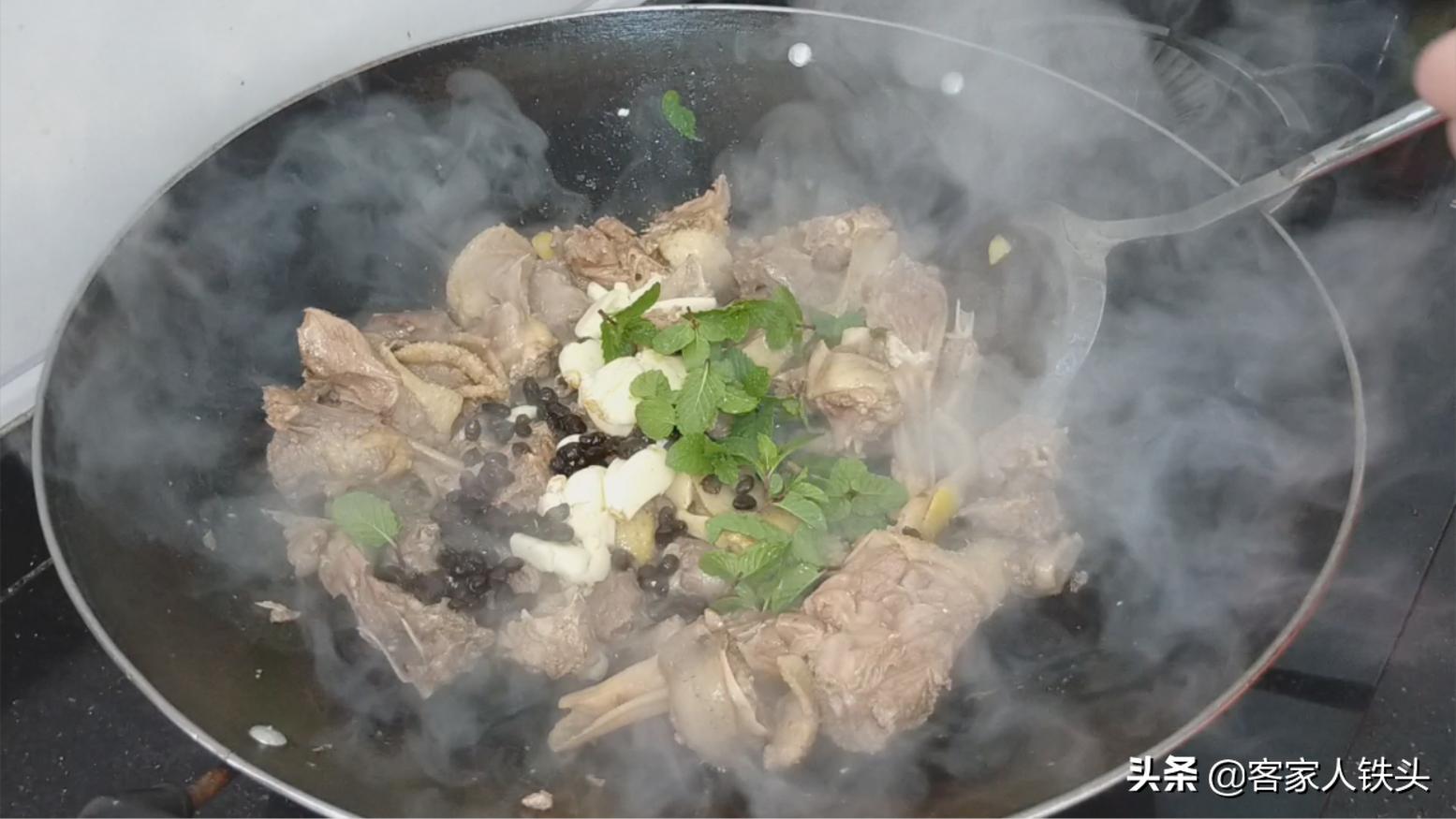 吃鹅肉大全,客家鹅肉的做法