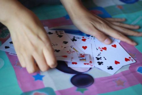 斗地主大王和小王哪个大,斗地主高手教你如何正确斗地主