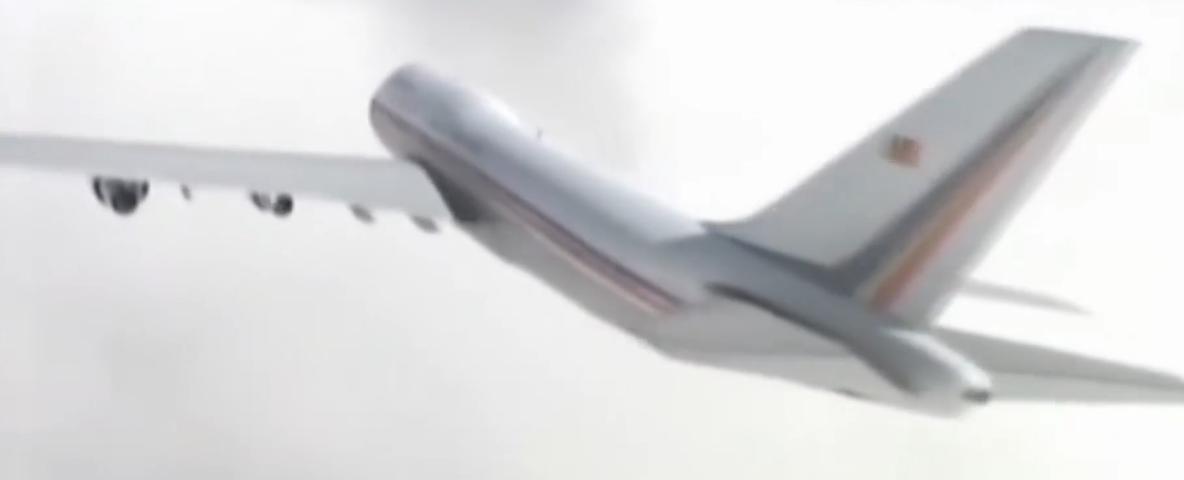 中华航空诡异失速，120秒下降9000米，机长操作让人佩服，纪录片